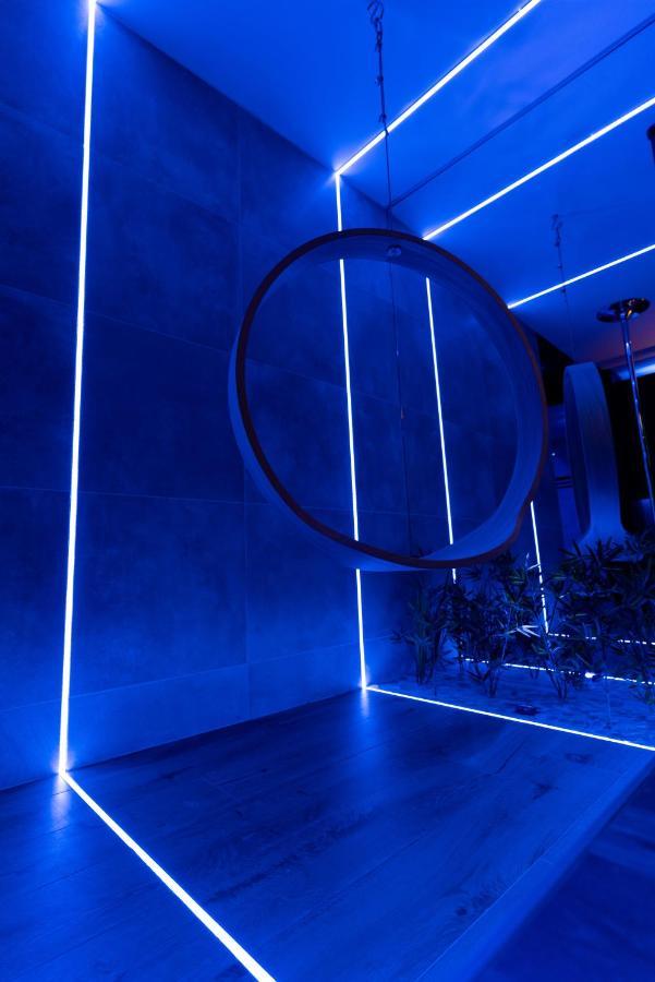 Les Secrets Rooms - Bonneval - Love Room - Spa Et Hammam Privatif Bagian luar foto